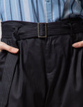 Nevada Short Pants With Double Button