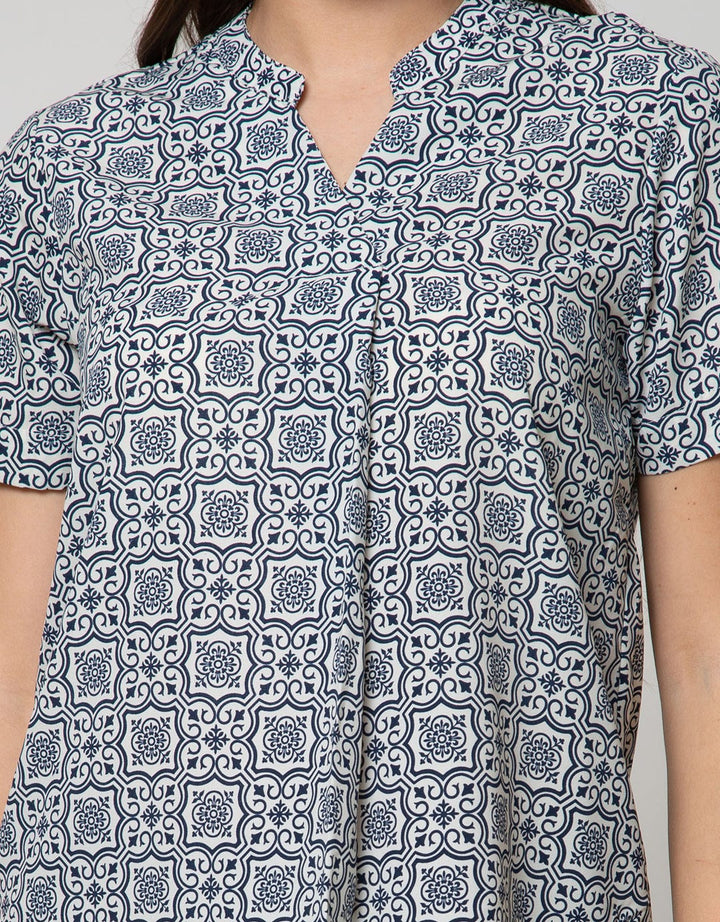 Connexion Short Sleeve Blouse Poly Print Antique Tiles