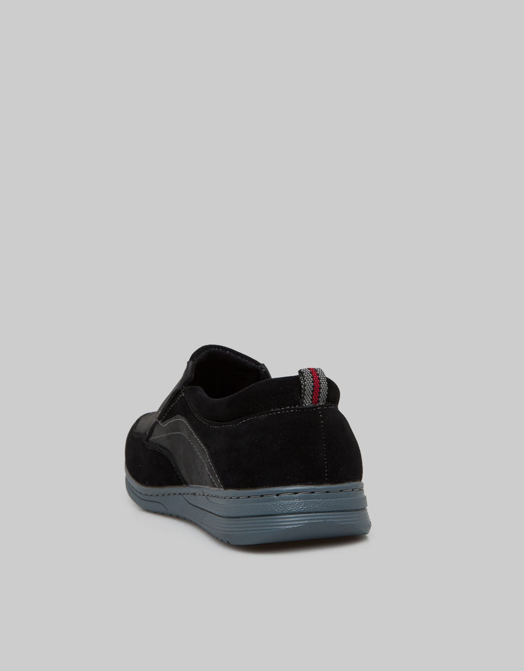 SLIP ON MEN KAMP03
