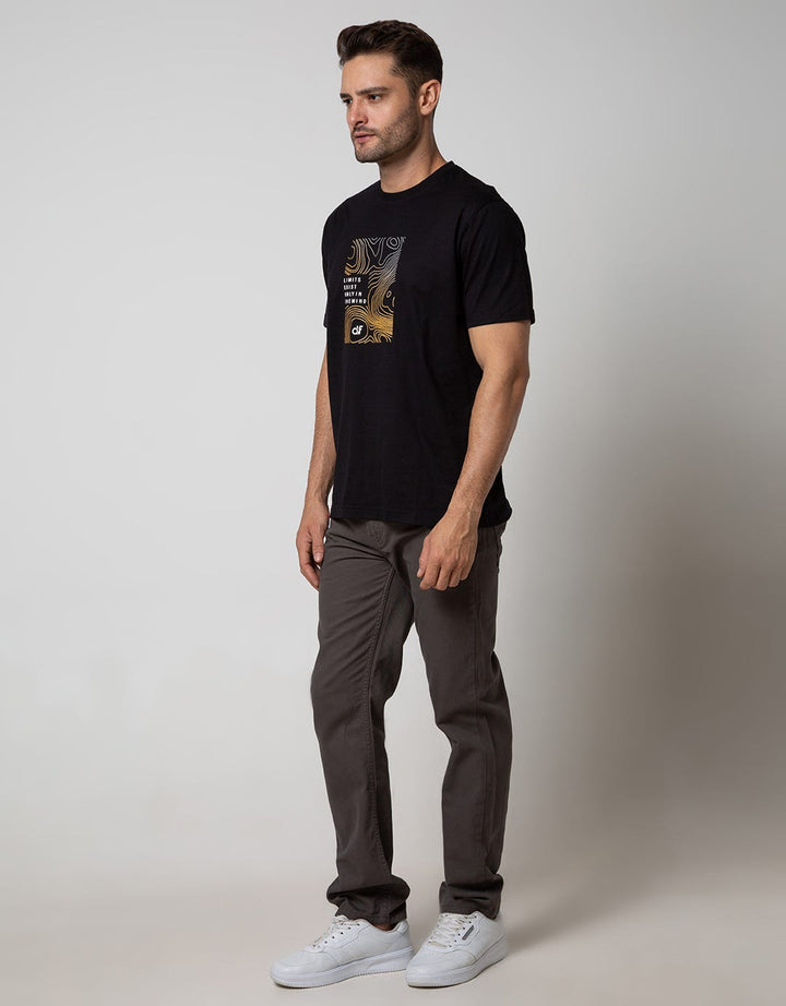 d&amp;f Short Sleeve T-Shirt Limits