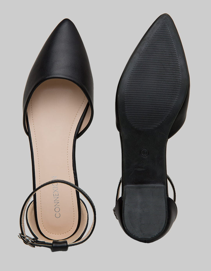 Connexion Ankle Strap Flat Shoes Woman