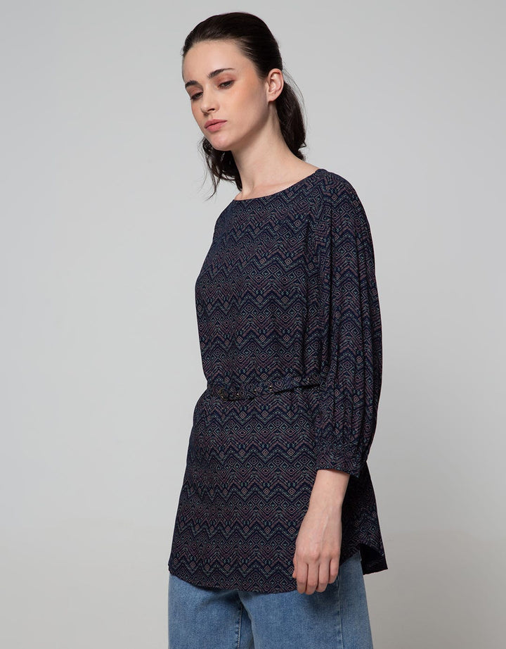 Expand Fedora Blouse