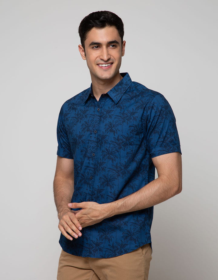 Details Short Sleeve Shirt Rayon Print