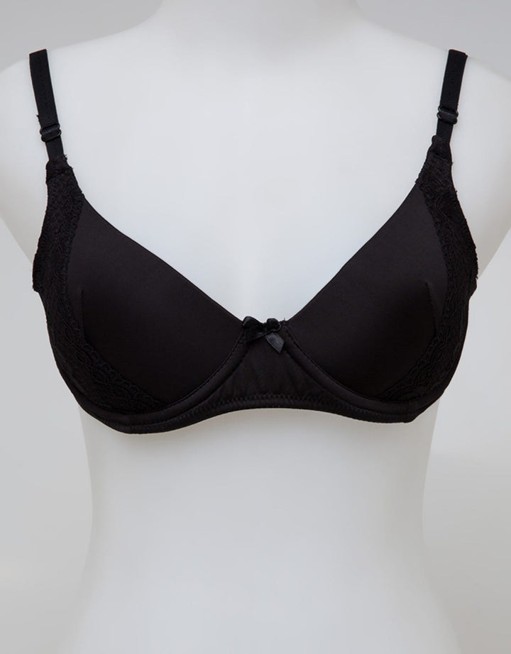 ST. YVES Non Push Up Regular Lace Bra
