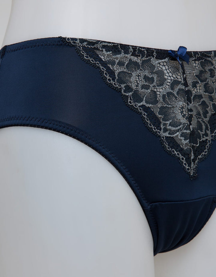 ST. YVES Mini Briefs Lace White Navy Blue