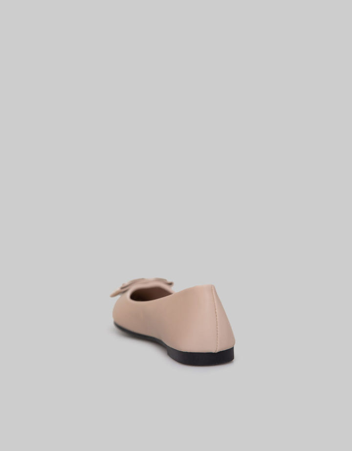 Laviola Soft Pointy Flat Shoes