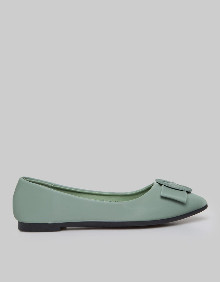 Laviola Pointy Round Belt Flat Shoes