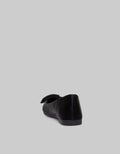 Laviola Circle Ribbon Belt Flat Shoes