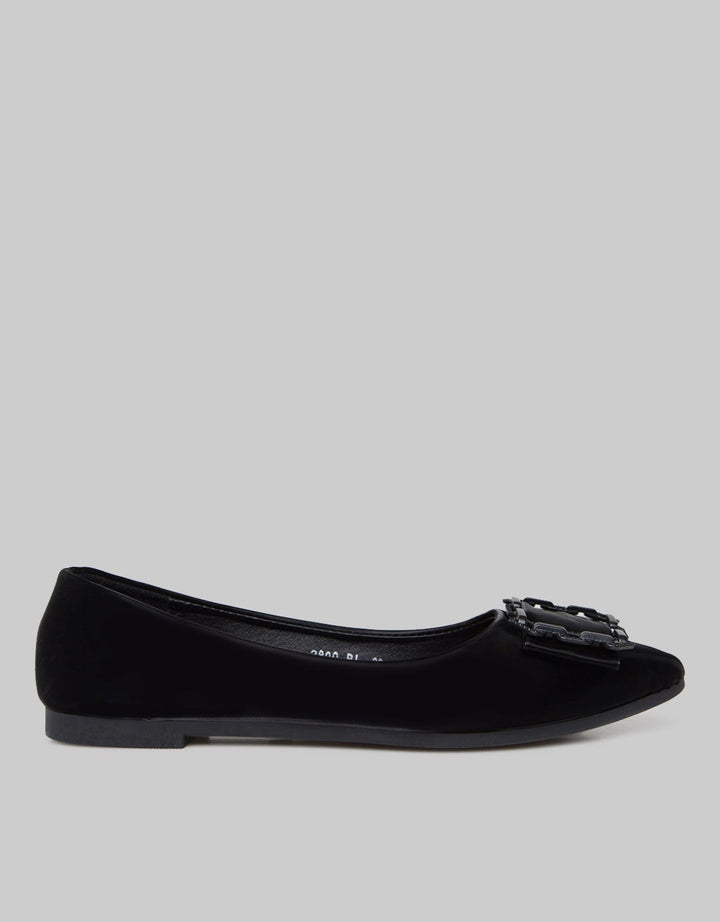 Laviola Square Belt Flat Shoes