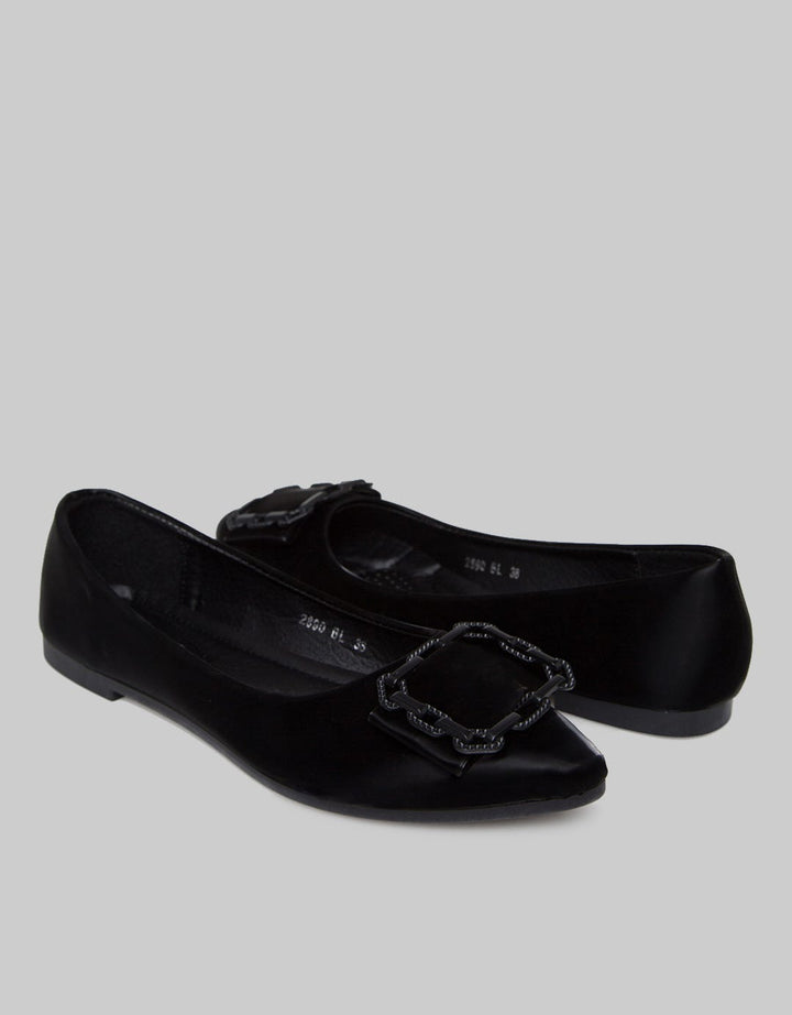 Laviola Square Belt Flat Shoes