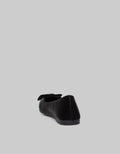 Laviola Pointed Toe Flat Shoes
