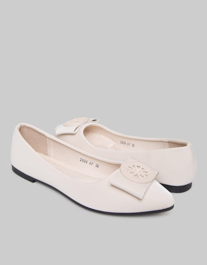 Laviola Flower Ribbon Flat Shoes