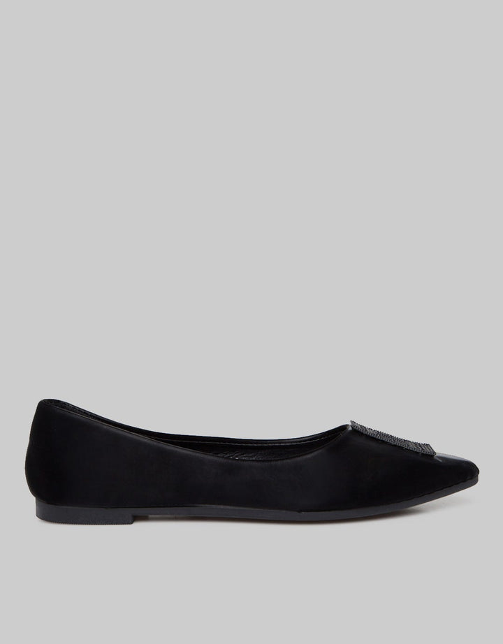 Laviola Square Accessories Flat Shoes