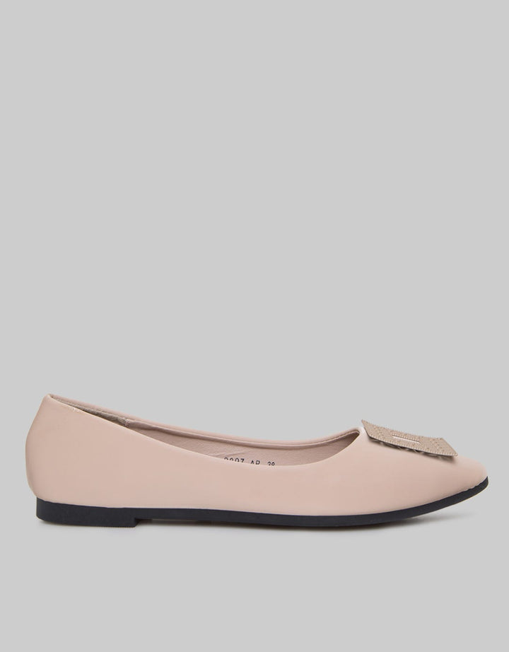 Laviola Square Accessories Flat Shoes