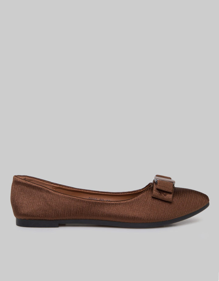 Laviola Flat Shoes With Ribbon