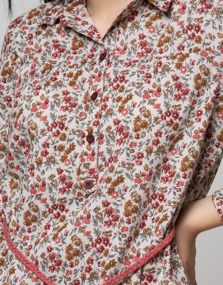 Expand Daizi Blouse