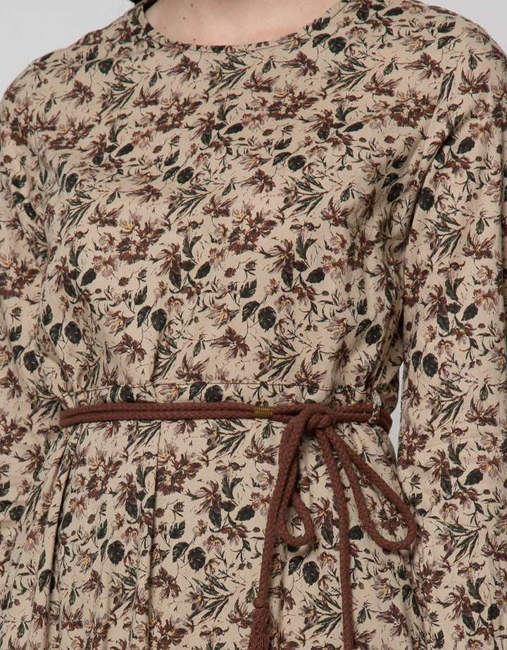 Expand Luadi Dresses