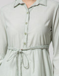Expand Farin Dresses