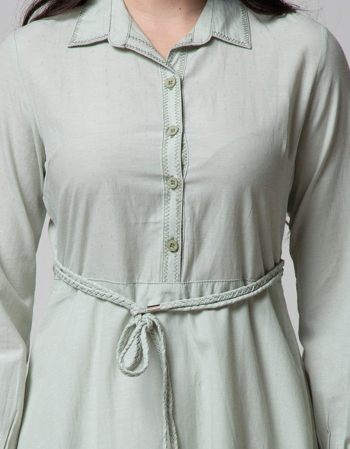 Expand Farin Dresses