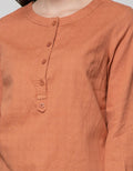 Expand Mahira Plain With Embroidery Detail