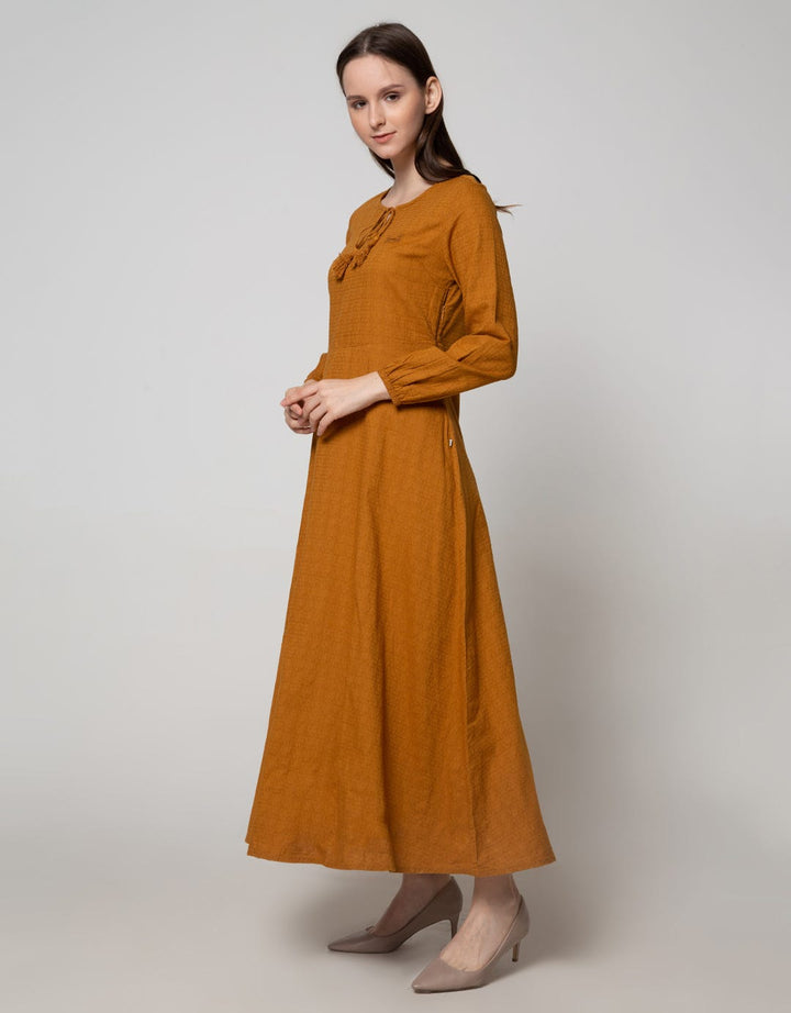 Expand Aamber Dress Long Sleeve
