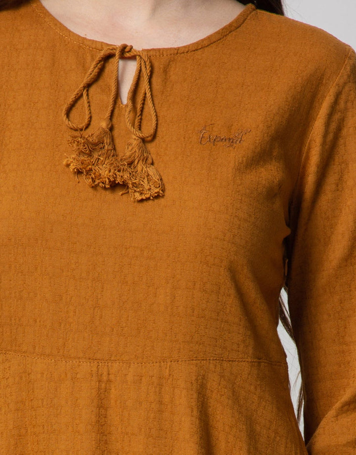 Expand Aamber Dress Long Sleeve