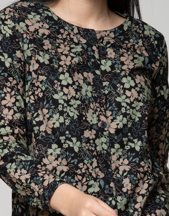 Expand Beverly Blouse