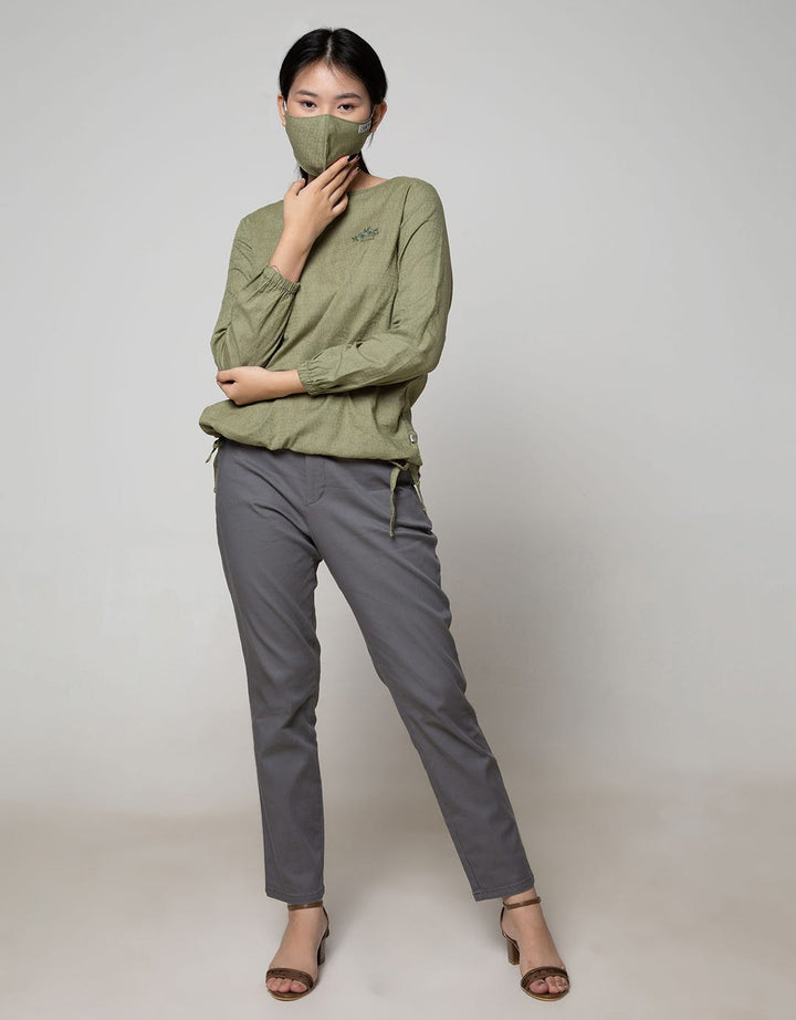 Expand Kalila Blouse