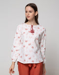 Expand Caliana Blouse