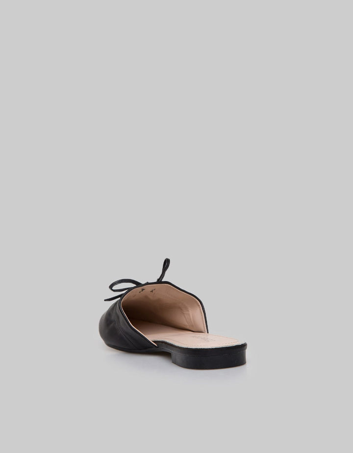 Connexion Mule Sandals Woman