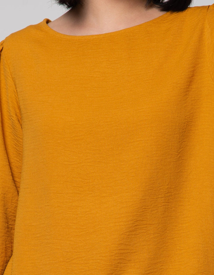 St. Yves Long Sleeve Blouse Top With Lace Bottom