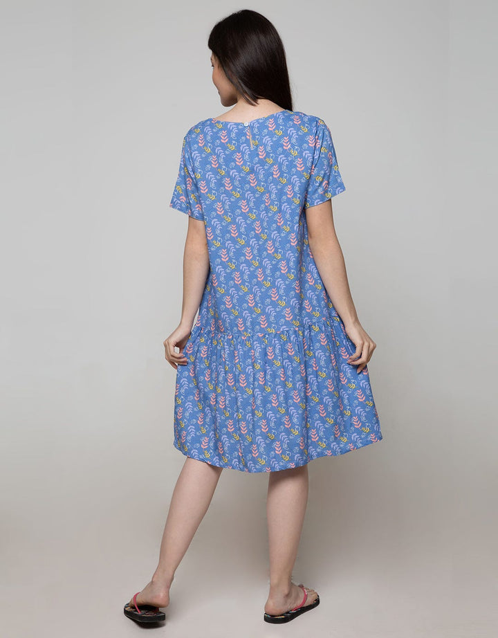 Disney Beautiful Snow White Short Sleeve Midi Dress