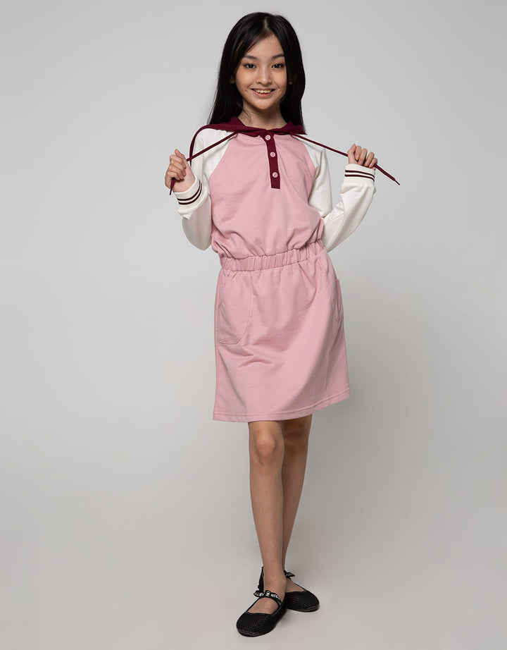 Nevada Long Sleeve Midi Dress With Hoddie Accent Love