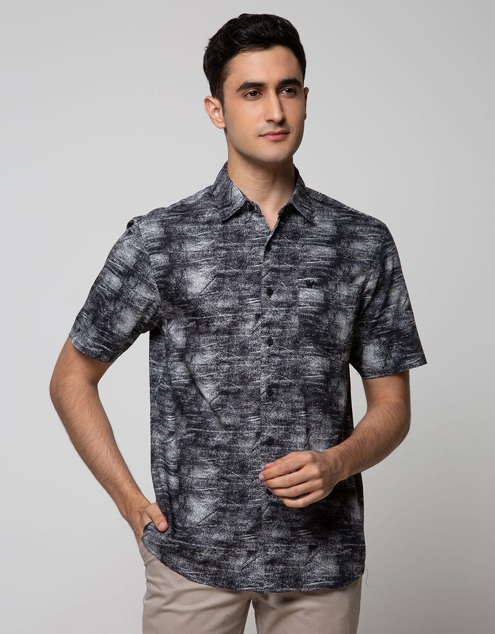 Walrus Studio Print Splash Shirt