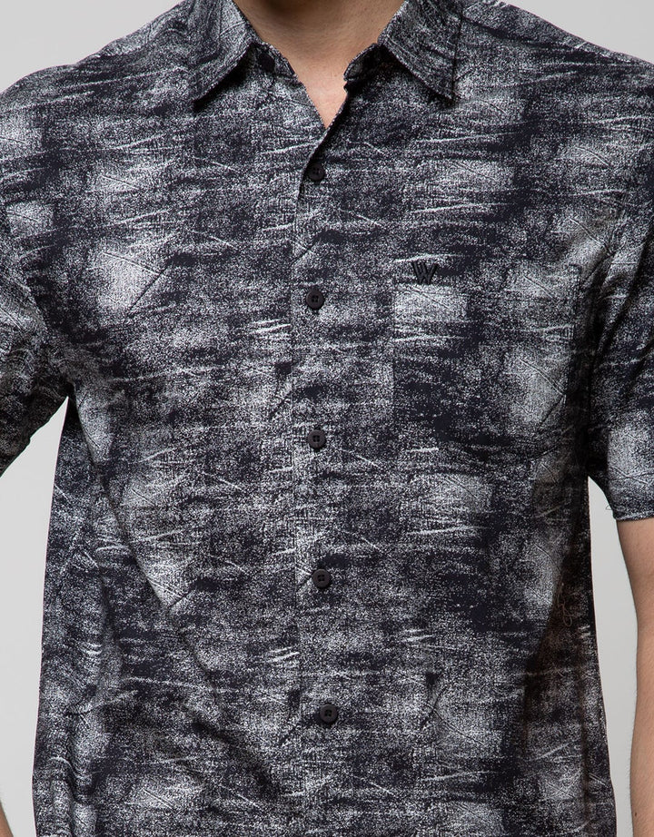 Walrus Studio Print Splash Shirt