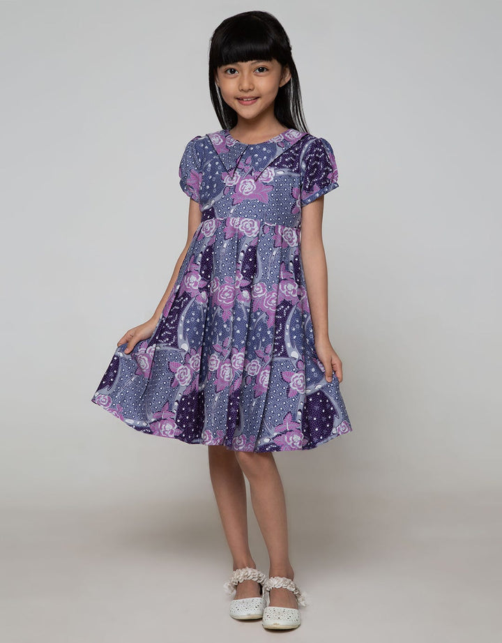 Arjuna Weda Girl Batik Rose Flower