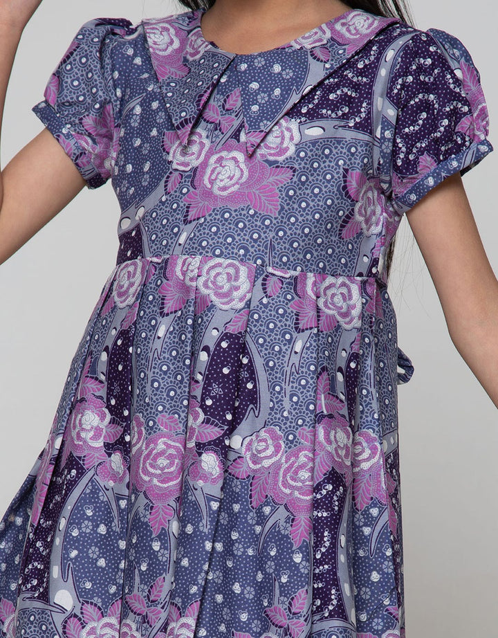 Arjuna Weda Girl Batik Rose Flower