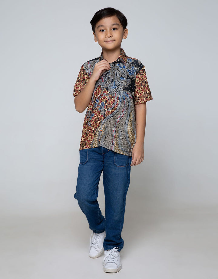 Arjuna Weda Boy Hem Batik Manuk Kembar