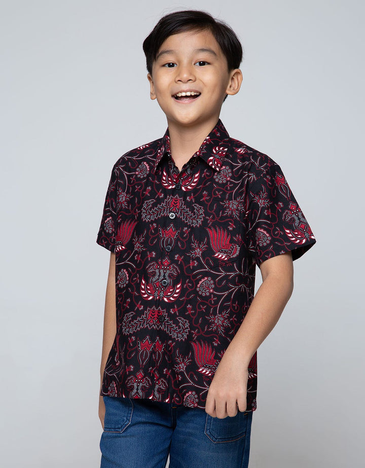 Arjuna Weda Boy Hem Batik Ayam Puger