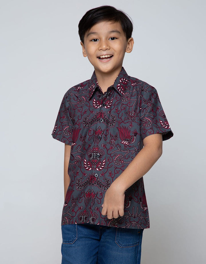 Arjuna Weda Boy Hem Batik Ayam Puger