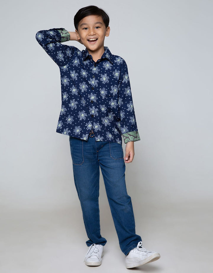 Arjuna Weda Boy Hem Batik Maduraan