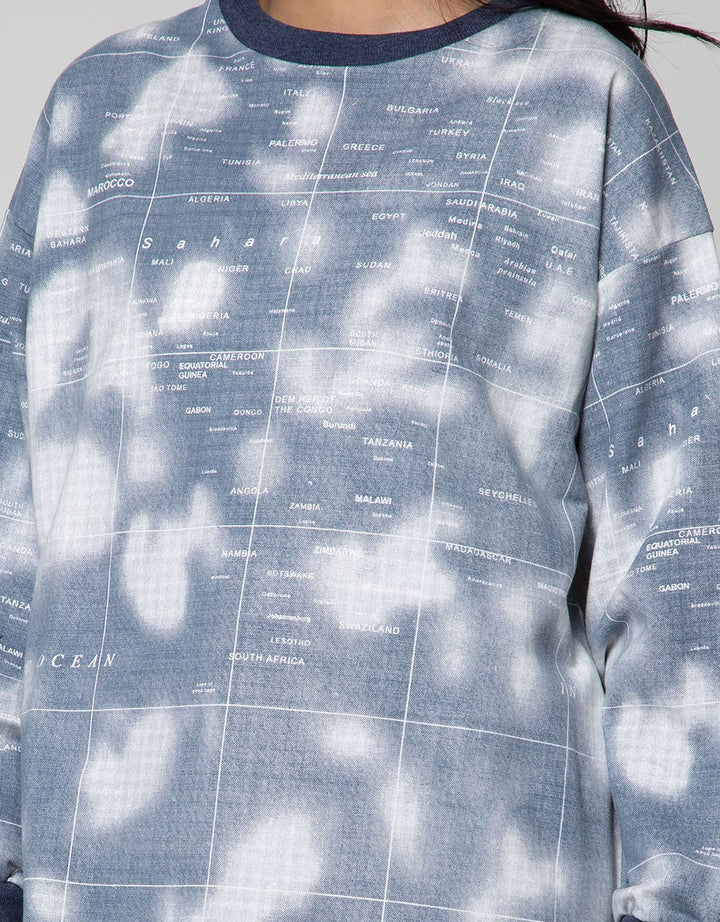 Nevada Sweatshirt World Map