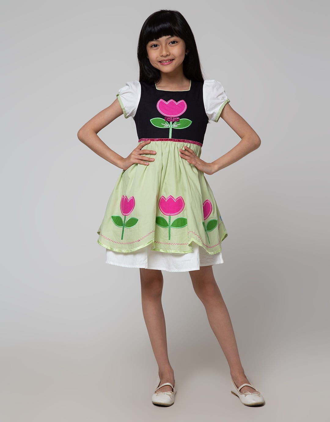 Donita Big Patch Flower Dress Casual