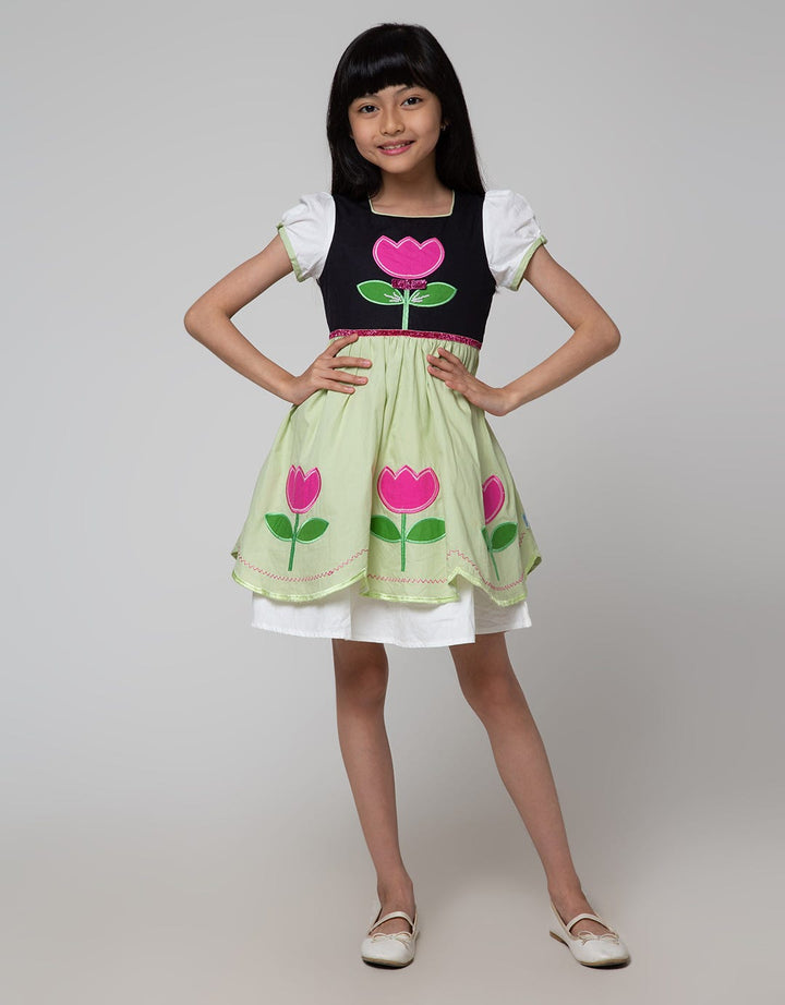 Donita Big Patch Flower Dress Casual