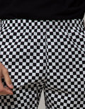 BOXER WOVEN URBAN CHK 3 - LONG - POCKET CBWCK3P:BLACK:L:CHECKS:BOXER