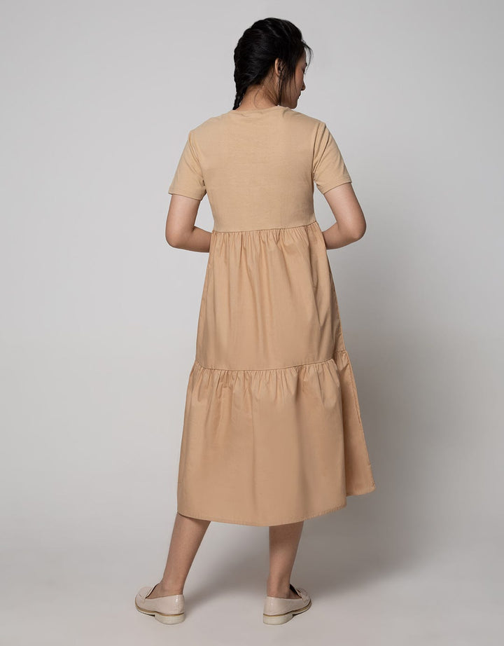 Details Maxi Dress With Round Neck And Combo Fabric