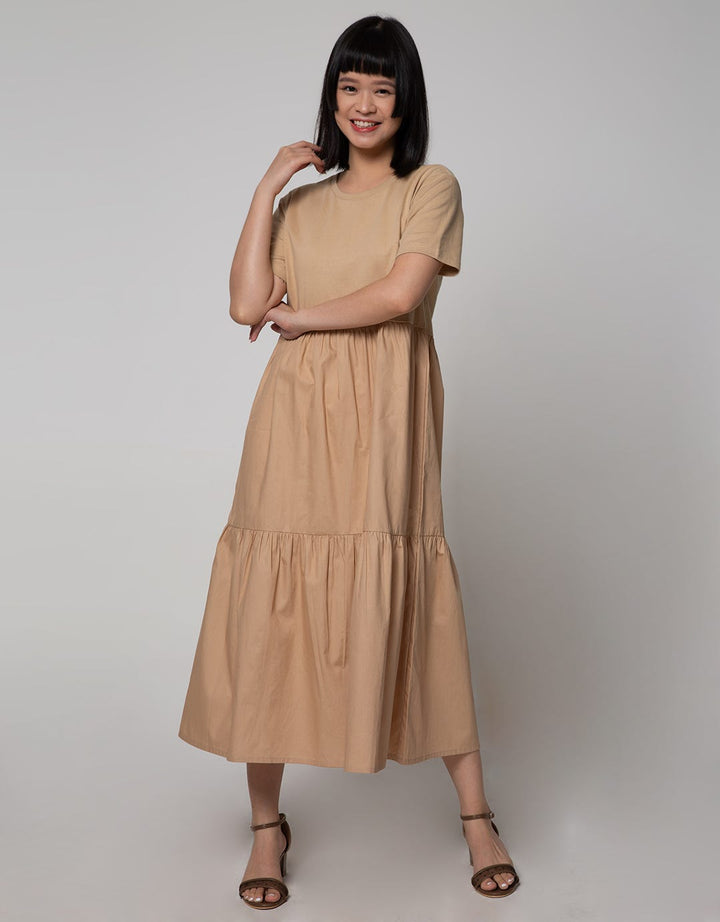 Details Maxi Dress With Round Neck And Combo Fabric