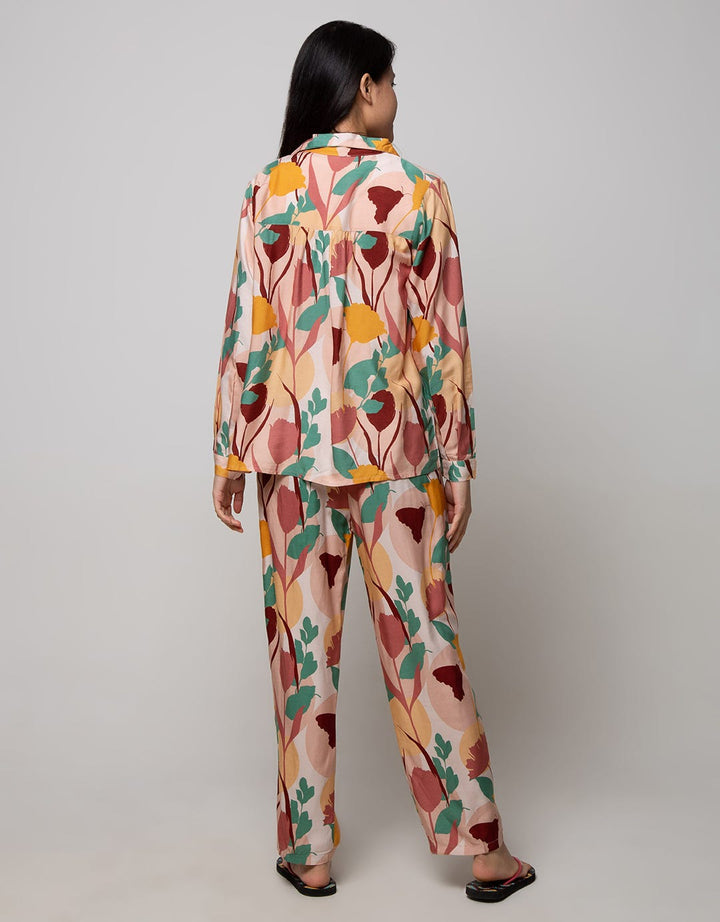 St. Yves Long Sleeve Pyjama Pants Abstrak Daun