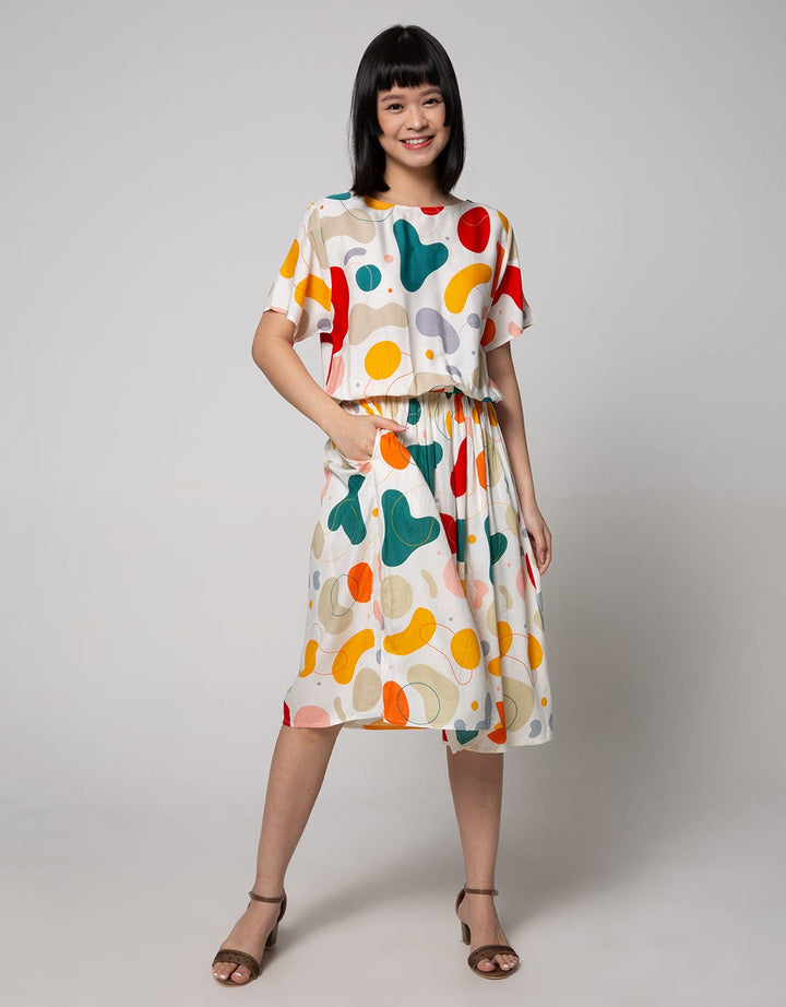 Nevada Short Sleeve Midi Dress Shape Line