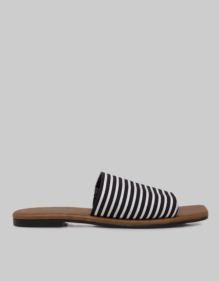 Nevada Slipper Sandals Wide Strap